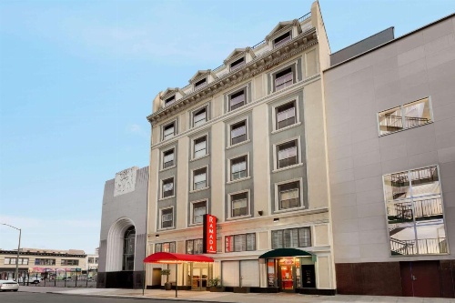 Ramada by Wyndham Oakland Downtown City Center image 5
