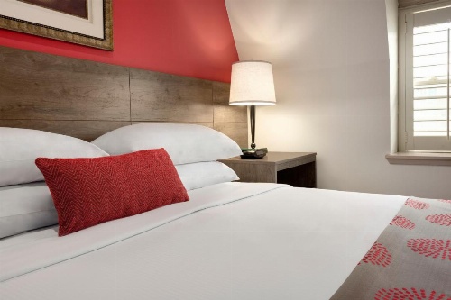 Ramada by Wyndham Oakland Downtown City Center image 6