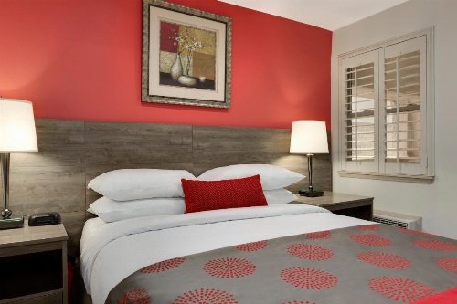 Ramada by Wyndham Oakland Downtown City Center image 19